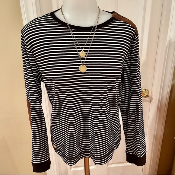 Lauren by Ralph Lauren Women’s Elbow Patch Stripe Top - Picture 3 of 7